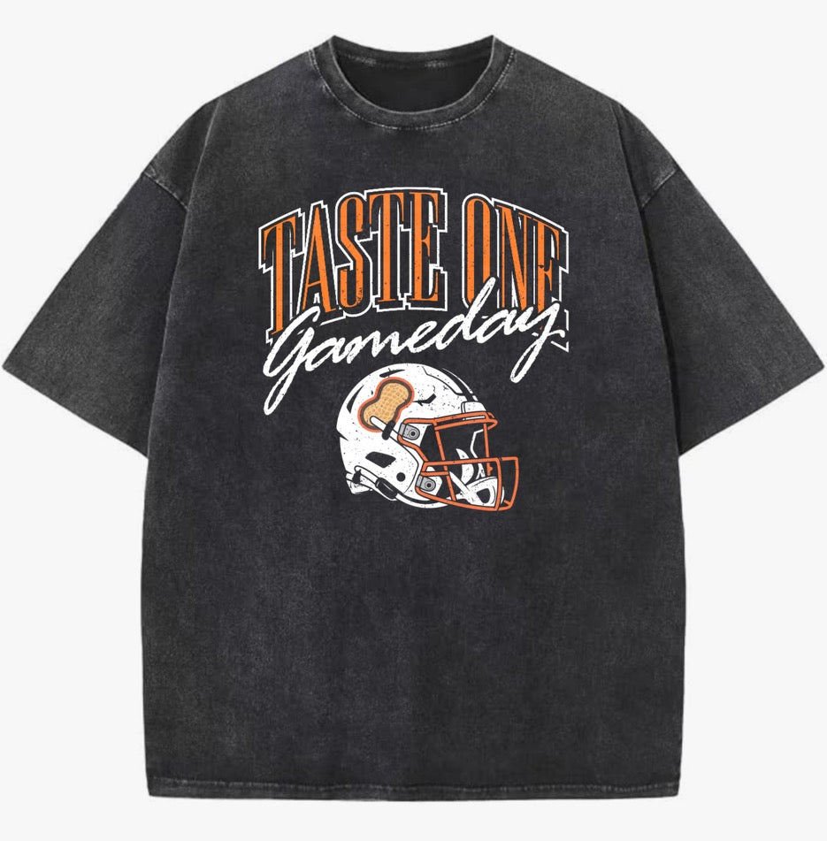 Gameday Tee — Vintage Black